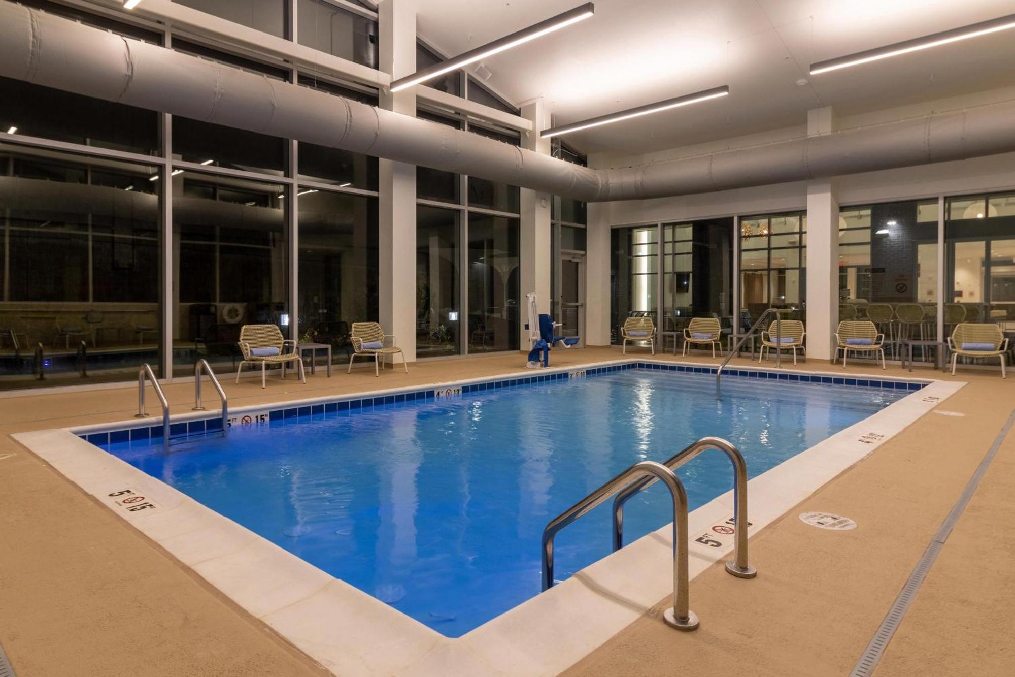 Element St. Louis Midtown Hotel Bagian luar foto