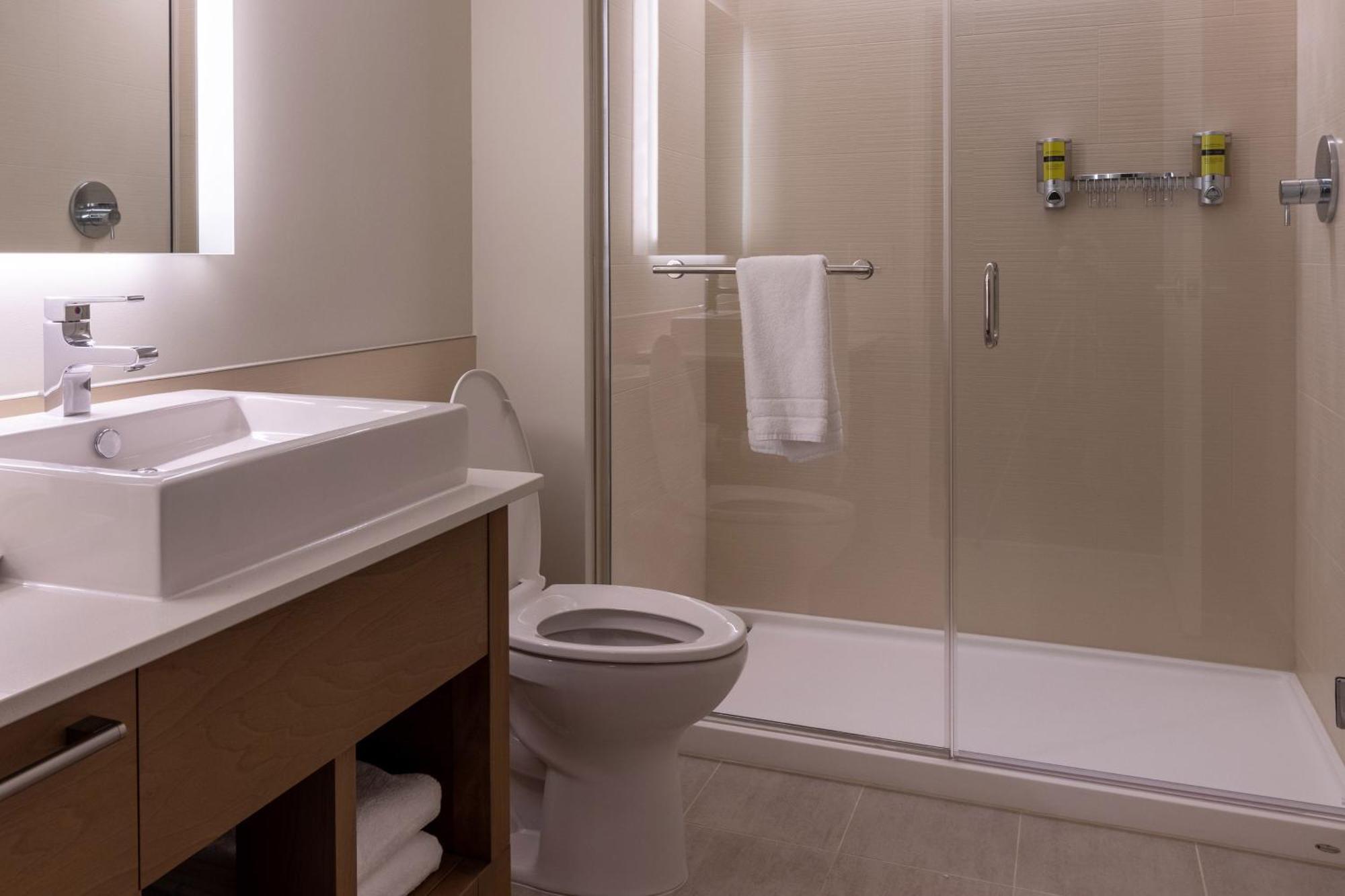 Element St. Louis Midtown Hotel Bagian luar foto