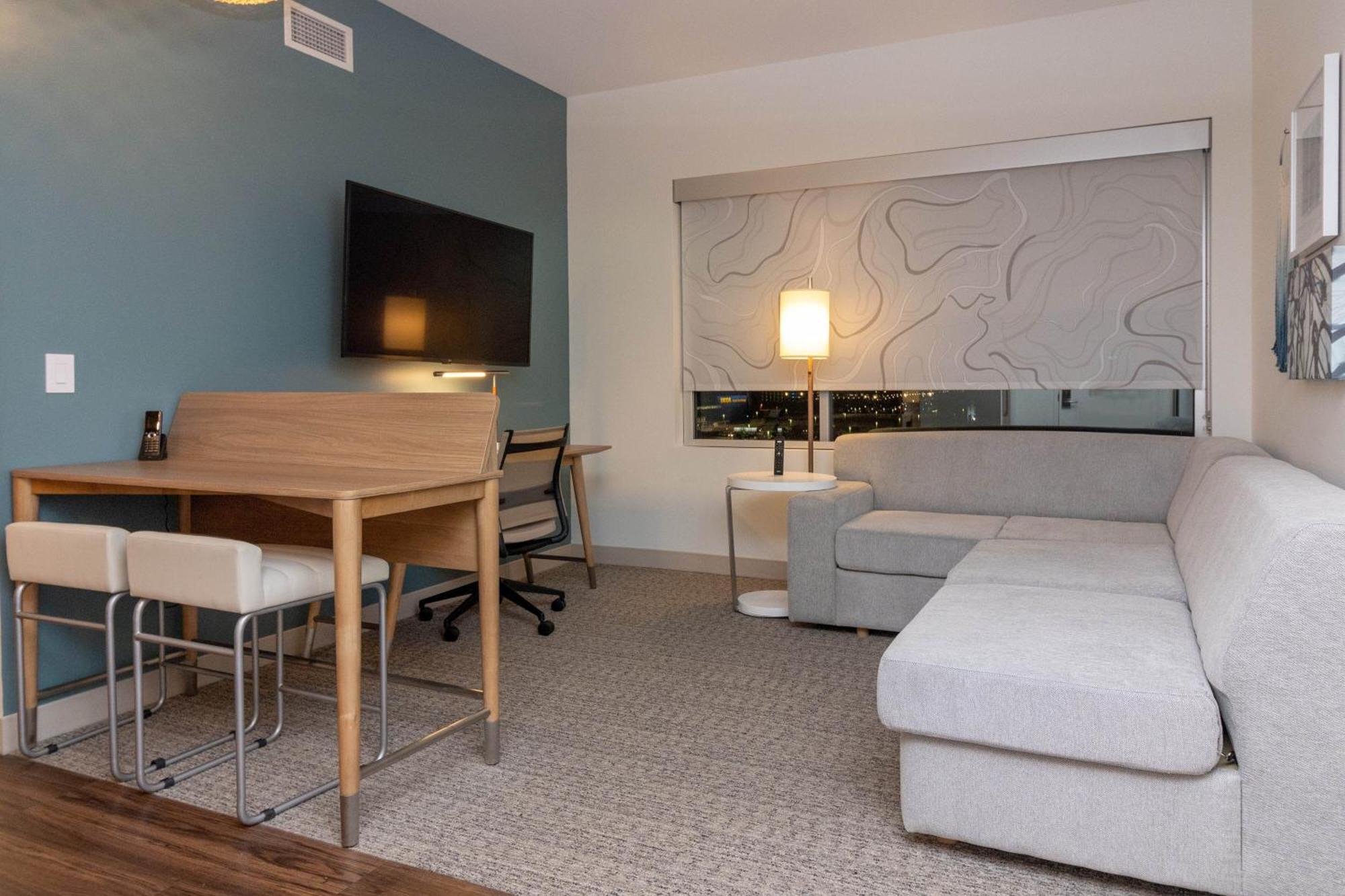 Element St. Louis Midtown Hotel Bagian luar foto