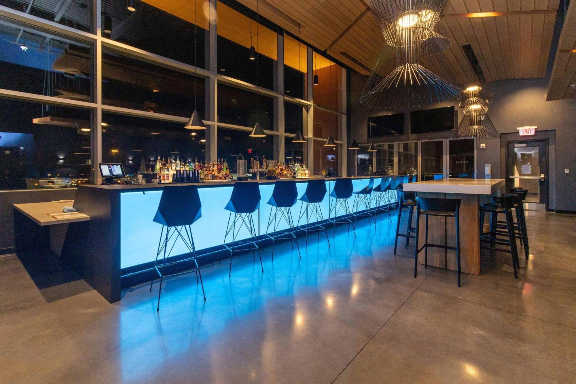 Element St. Louis Midtown Hotel Bagian luar foto