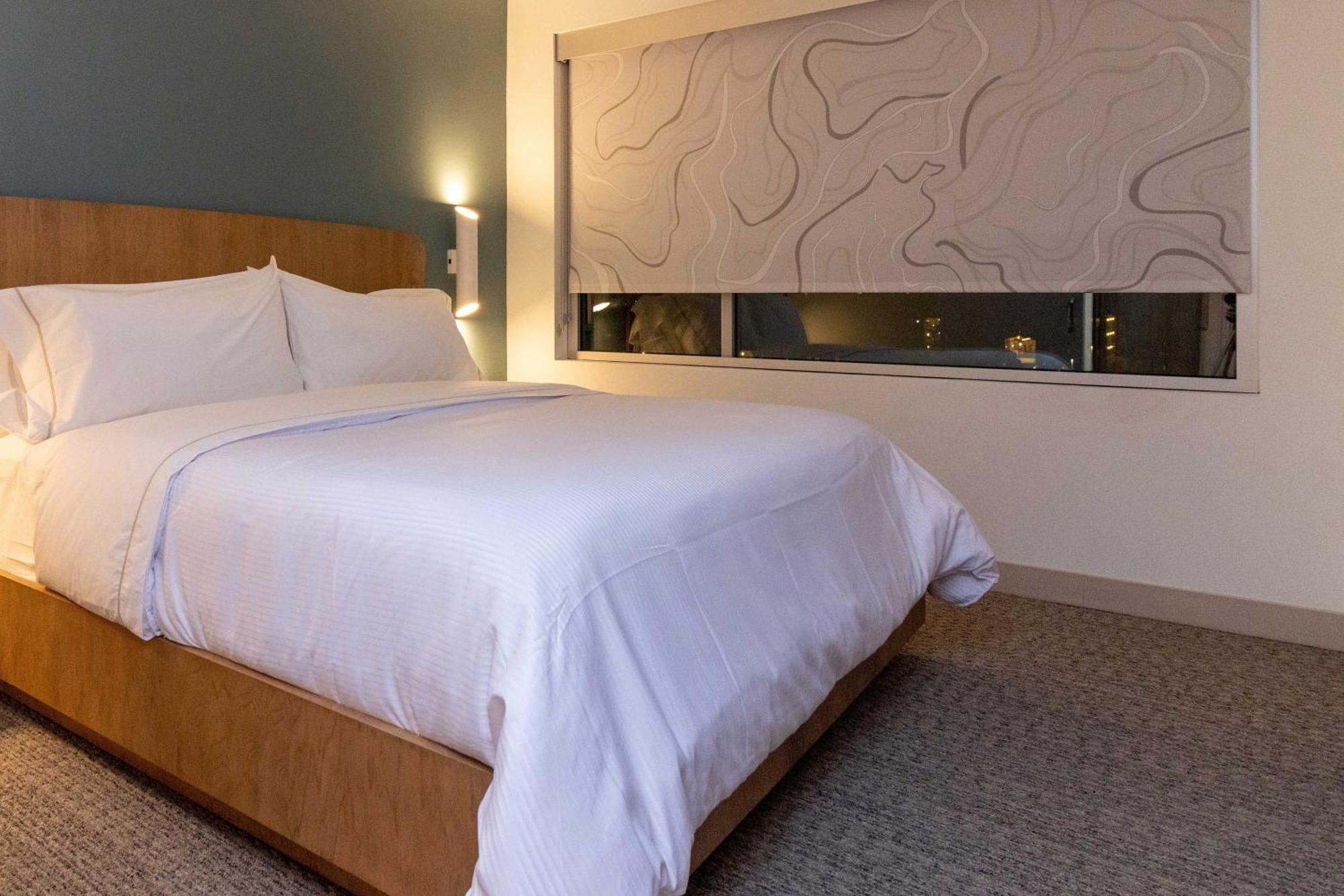 Element St. Louis Midtown Hotel Bagian luar foto